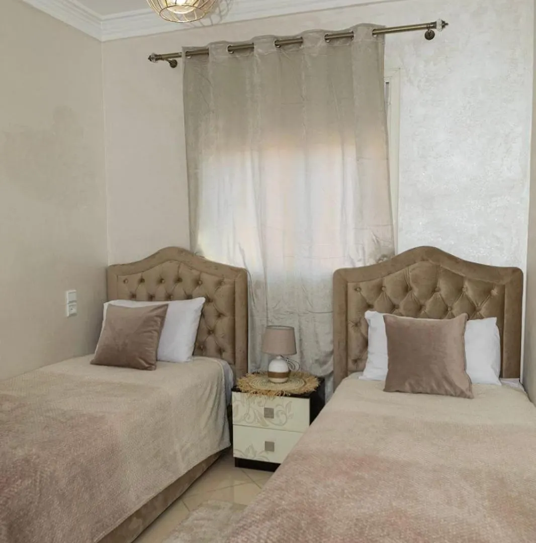 Appartement Proche Gueliz Et Jardins Majorelle, Parking ,Wifi, Netflix Marrakesh