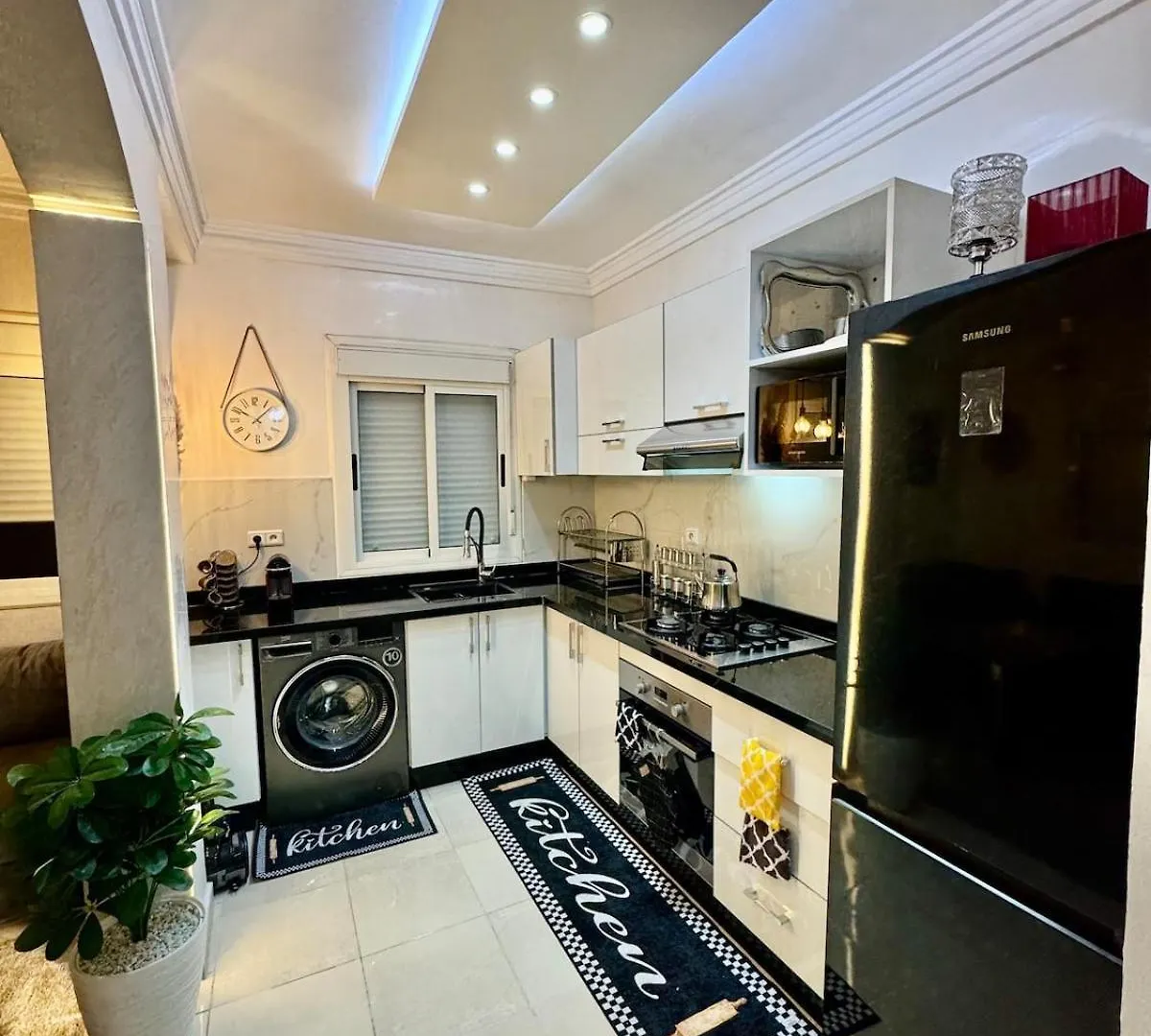 Appartement Proche Gueliz Et Jardins Majorelle, Parking ,Wifi, Netflix Marrakesh Marocko